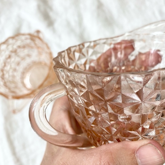 Jeannette Holiday Button and Bows Pink Depression Glass Creamer and Sugar 1940s - Picture 8 of 10